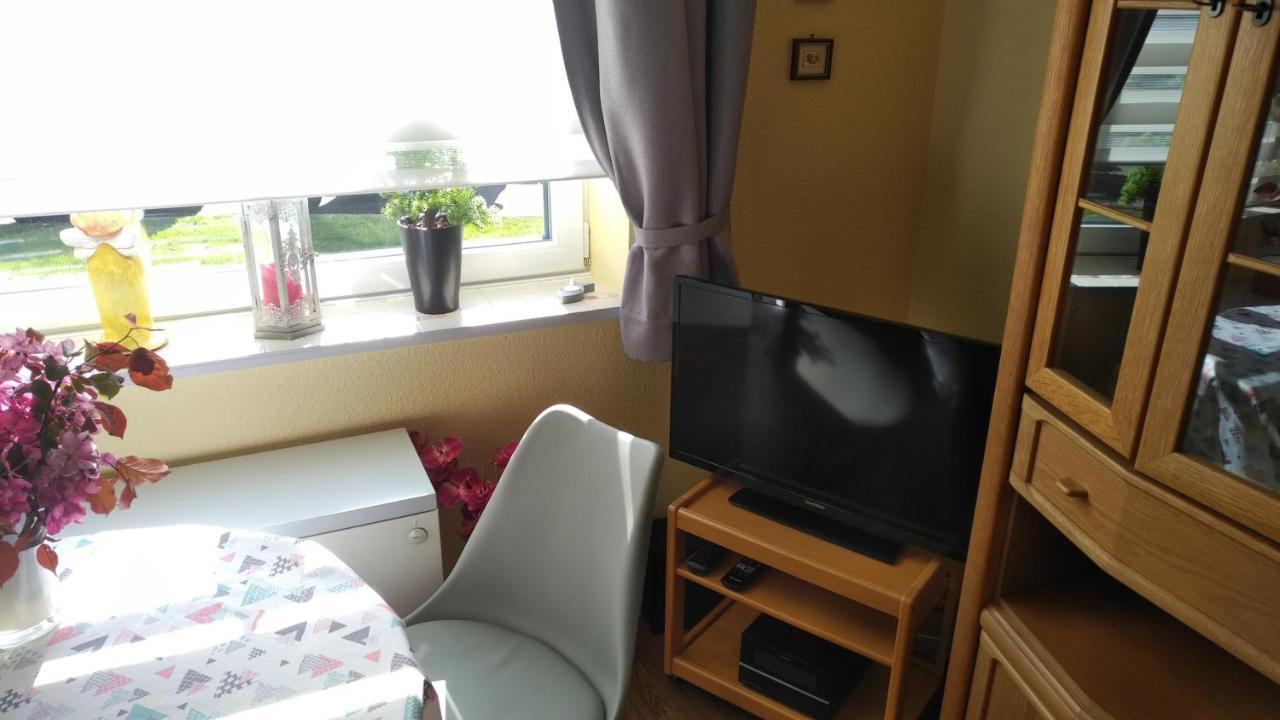 Haus Tertius - Strand- Und Hafennahe Ruhige Ferienwohnung Büsum Eksteriør billede