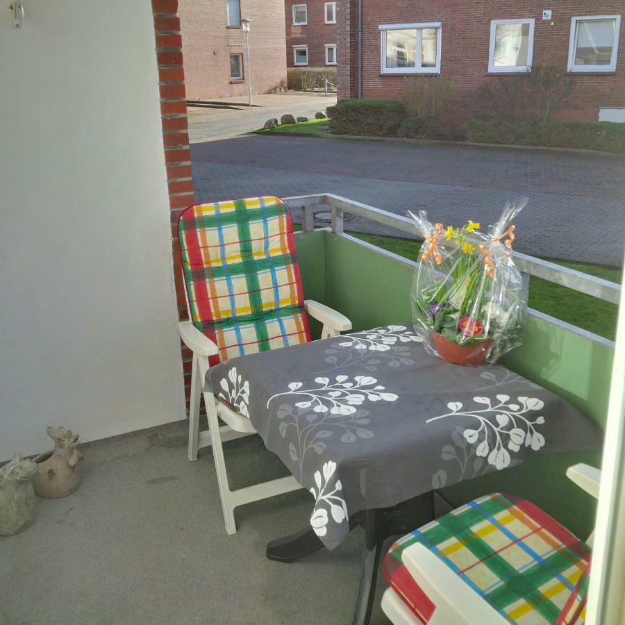 Haus Tertius - Strand- Und Hafennahe Ruhige Ferienwohnung Büsum Eksteriør billede
